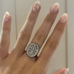 Anillo de plata con diseño