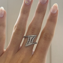 Anillo de plata con cubics
