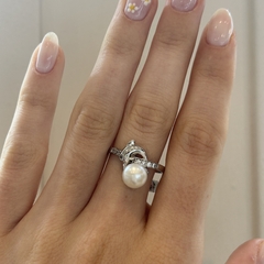Anillo de plata delfin con perla y cubics