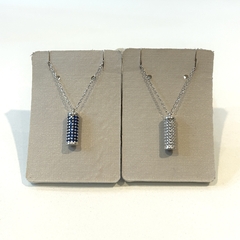Cadena con dije con cubics