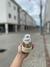 VERT V10 - DOURADO COM BRANCO na internet