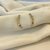Brinco ear cuff corações cravejados - comprar online