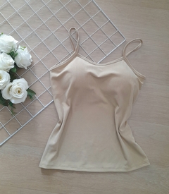 Blusa regata alcinha bege feminina com bojo tecido canelado