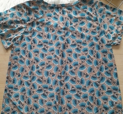 Blusa feminina malha fria estampada com manga - comprar online