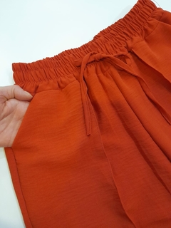Calça feminina pantalona duna telha na internet