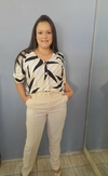 Blusa feminina cropped com botões