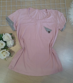 Blusa feminina rosa com bolso viscolycra