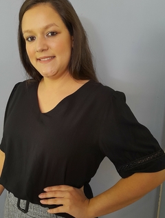 Blusa feminina preta casual