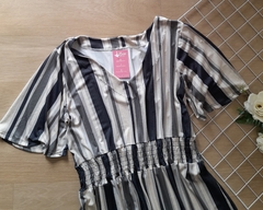 Vestido plus size midi feminino com manga - comprar online