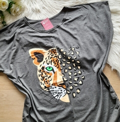 Blusa feminina plus size estampada franzida cinza - comprar online
