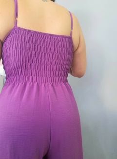 Macacão feminino pantacur com fenda - comprar online