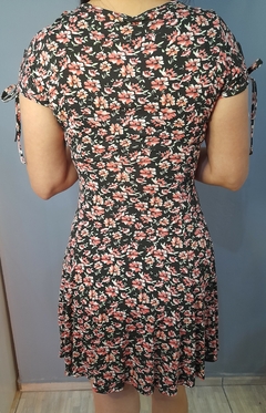 Vestido feminino curto estampado de manga na internet