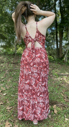 Vestido longo feminino marsala costas aberta com bojo e fenda - comprar online