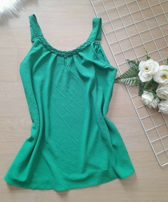Blusa regata feminina plus size verde alça larga