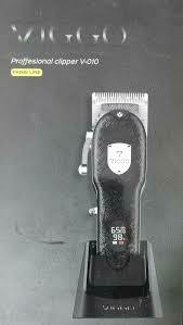 Máquina de corte profesional inalambrica Viggo Modelo Clipper V-010 con base.