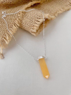 Colar cristal de pedra natural com corrente