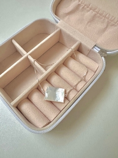 Pulseira retângulo na madrepérola