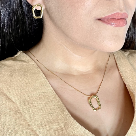 CONJUNTO FOLHEADO ORGÂNICO