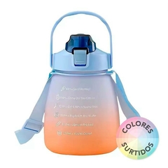 BOTELLA PLASTICA MOTIVACIONAL BOMBE 1800ml - comprar online