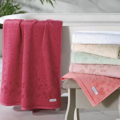 Toalha de PISO AVELUDADA Jacquard ROMANCE Dohler - Akasa - comprar online