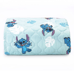 Cobre Leito Solteiro Disney STITCH Folhas Rotativo - Akasa - AKASA Decorações