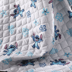 Cobre Leito Solteiro Disney STITCH Fun - Akasa - AKASA Decorações