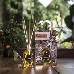 Difusor Vrinda Flores Naturales - comprar online