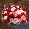 Buquê de 36 rosas tons variados