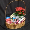 Cesta de chocolate com flores