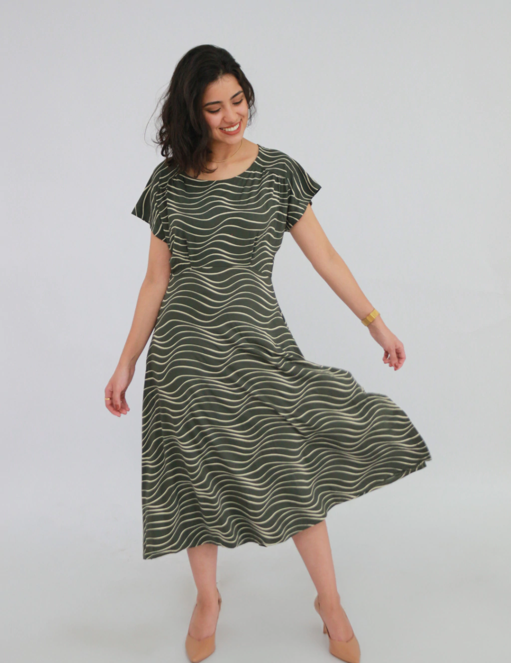 VESTIDO MIDI ESTAMPA VERDE
