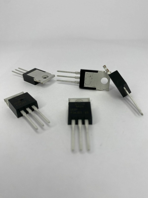 50Peças -BT138-600E