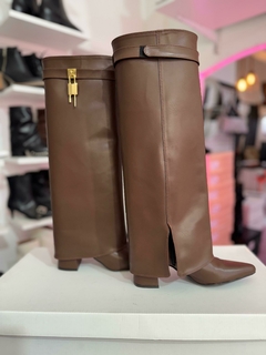 BOTAS ASTRA SIMIL CUERO CHOCOLATE - Anton