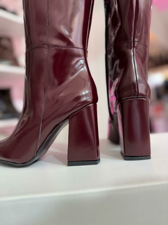 BOTAS KIM CHAROL BORDO - tienda online