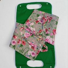 PORTA TRAVESSA FLORAL CINZA E VERDE na internet
