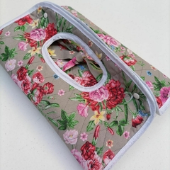 PORTA TRAVESSA FLORAL CINZA E VERDE