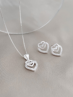 CONJUNTO CORAÇÕES DUPLOS COM ZIRCÔNIAS PRATA 925