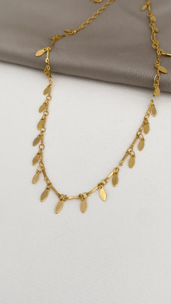 CHOKER GOTINHAS LISAS BANHO A OURO 18K