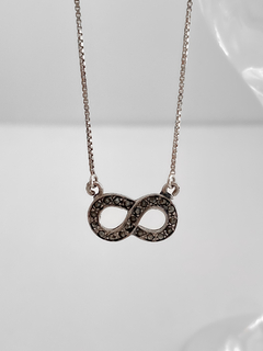 COLAR INFINITO COM MACASSITAS PRATA 925 - comprar online