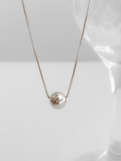 COLAR PINGENTE ESFERA LISA PRATA 925 - comprar online