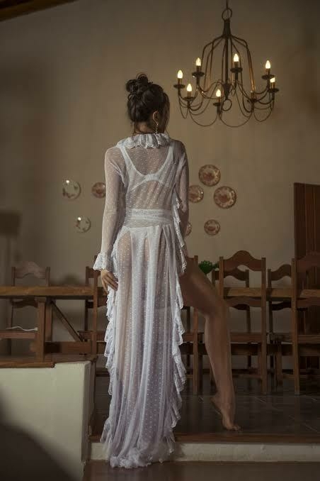 Robe longo tule com babado