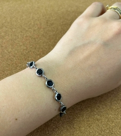 Pulseira Gabi na internet