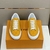 Louis Vuitton Classic Yellow na internet