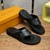 Chinelo Louis Vuitton na internet