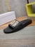 Chinelo Christian Dior na internet
