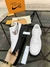 Louis Vuitton x Nike Air Force 1 na internet