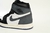 AIR JORDAN 1 BLUE MOON na internet