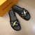 Chinelo Louis Vuitton na internet