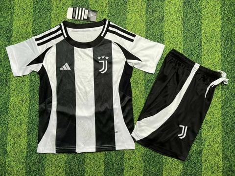 Kit Juventus