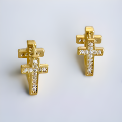 Argola Dupla Cruz Cravejada com Zircônia - comprar online