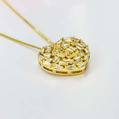 Colar Coração com Letra "L" e zircônias - comprar online